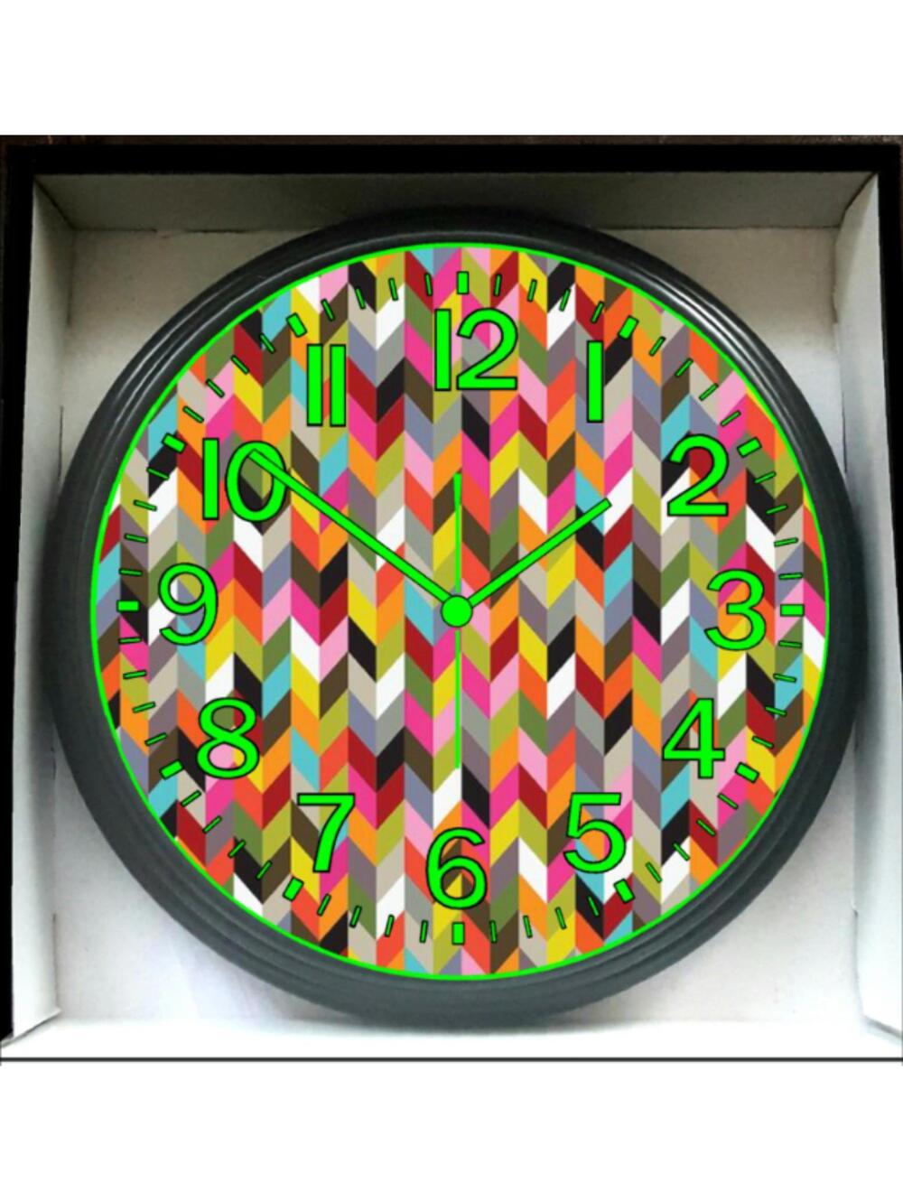 Mid-Century modern Furniture Inspired Glow In The Dark Retro Wall Clock New!
